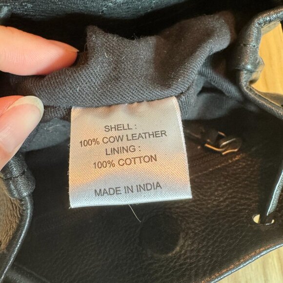 Per Lei Leather New York - Layne Black Drawstring Bag - Picture 6 of 7